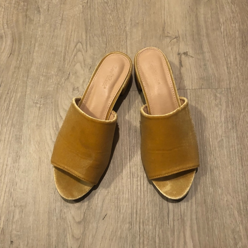 Mustard yellow velvet mules sz8